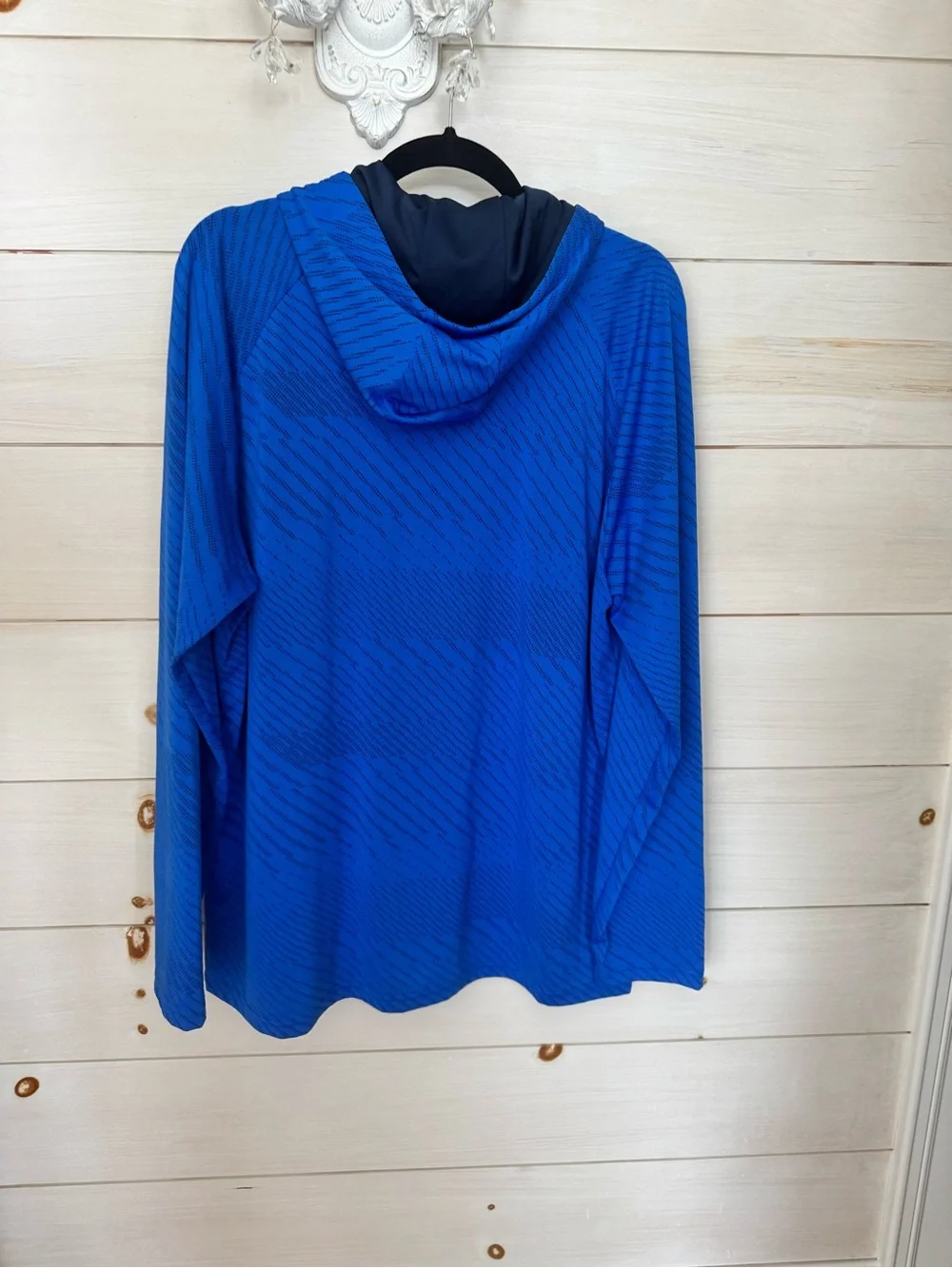 Under Armour Blue Men's Lightweight Crewneck Hooded Pullover